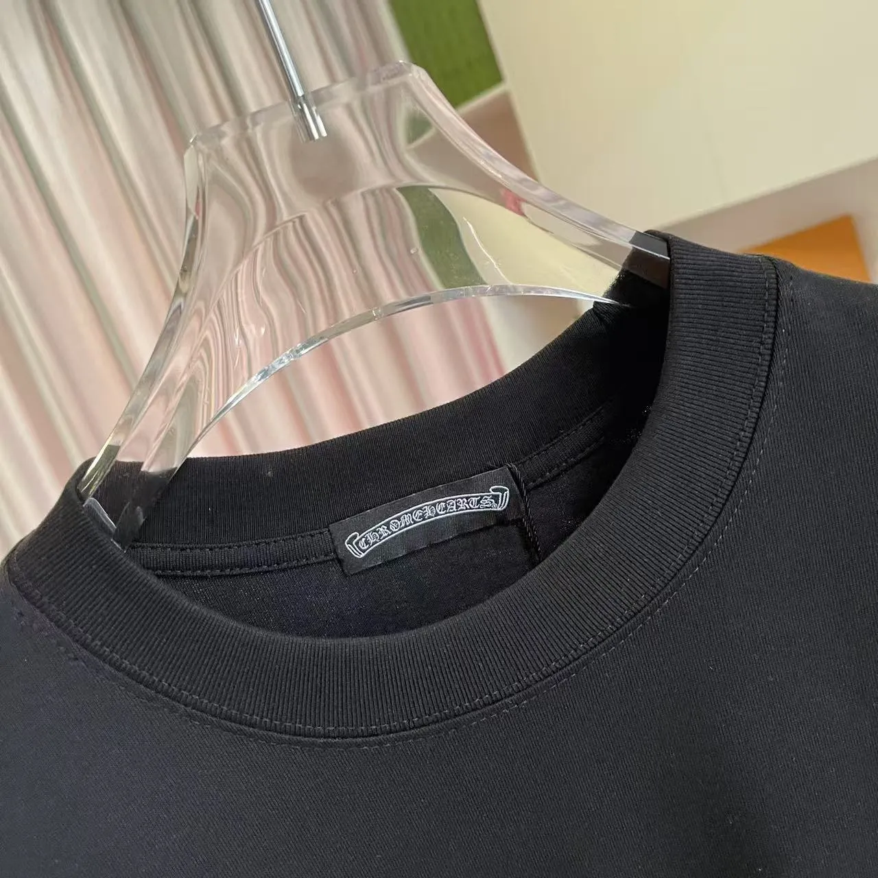 🅿️200 ch Crow* 2025 summer new style Sanskrit horseshoe cross Metal patch embroidery Short-sleeved T-shirt Customized fabric 300g Same style for men and women Size: S M L XL XXL Five codes Color: black white